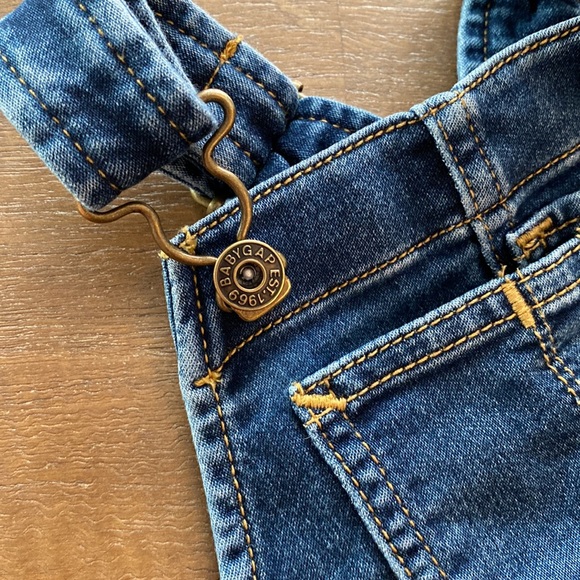 Baby Gap classic overalls, size 12-18 months - Picture 3 of 7